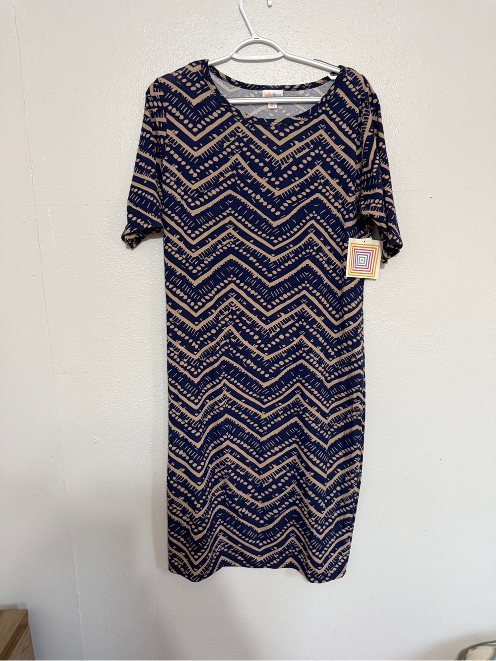 NWT LuLaRoe Julia Navy Tan Chevron Sheath Dress XL 💙